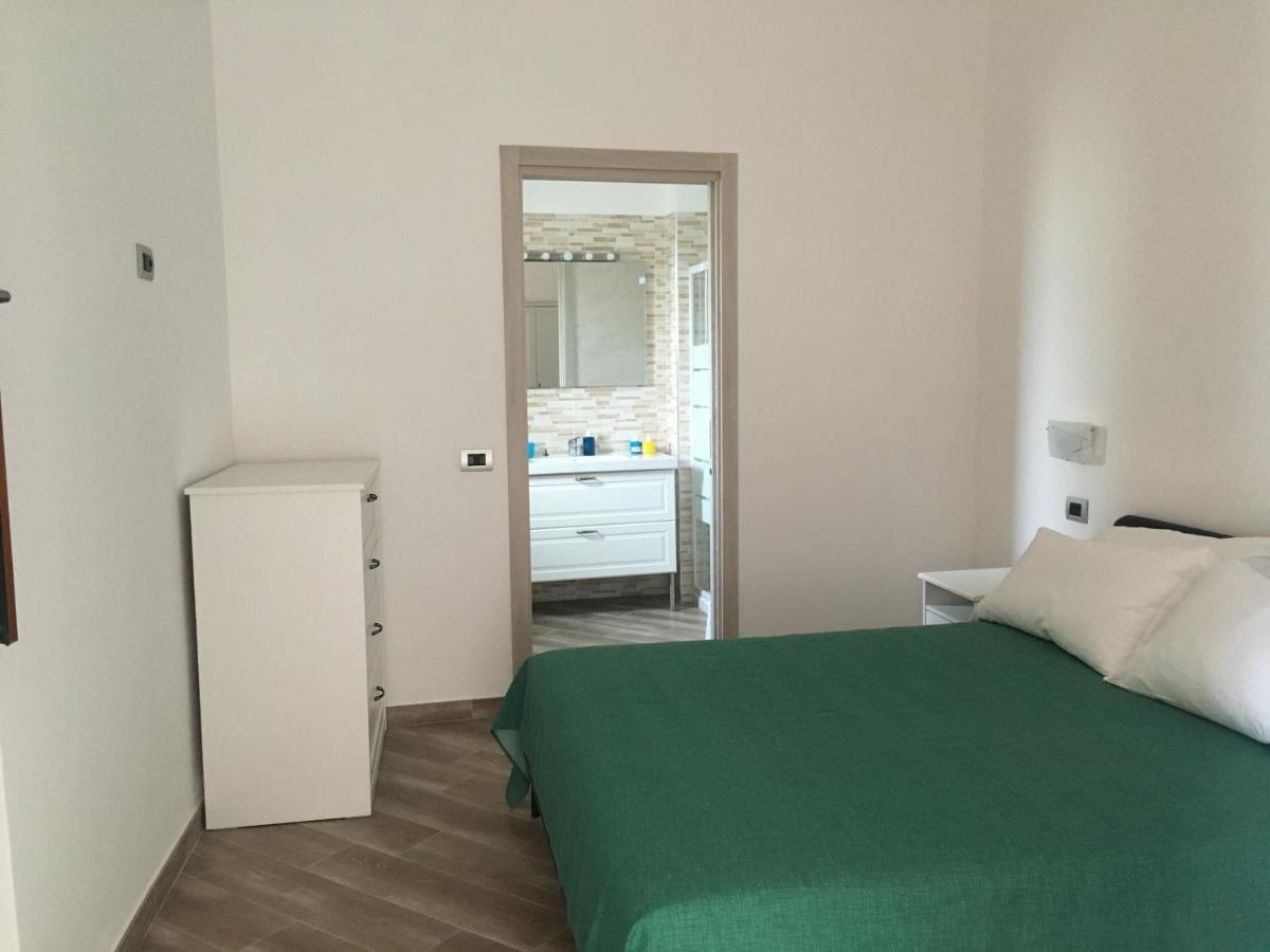 Ferienwohnung La Finestra Sul Giardino Ischia Exterior foto